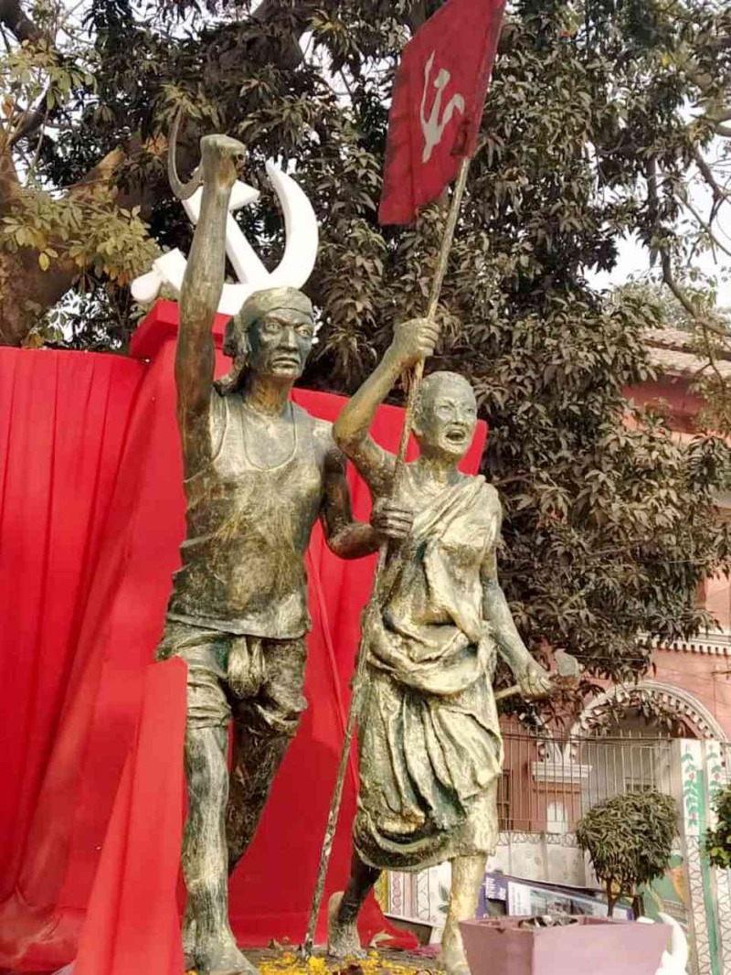 আমরা তিমির বিলাসী নই, তিমির বিনাশী হতে চাই